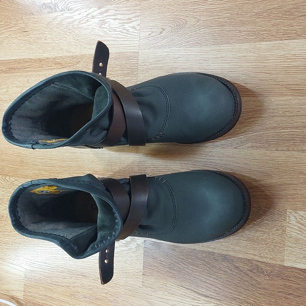 CAT (Caterpillar) Rita Strappy Boots, Size 7.5 in Grey